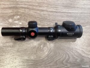 Leica magnus 1-6.3×24